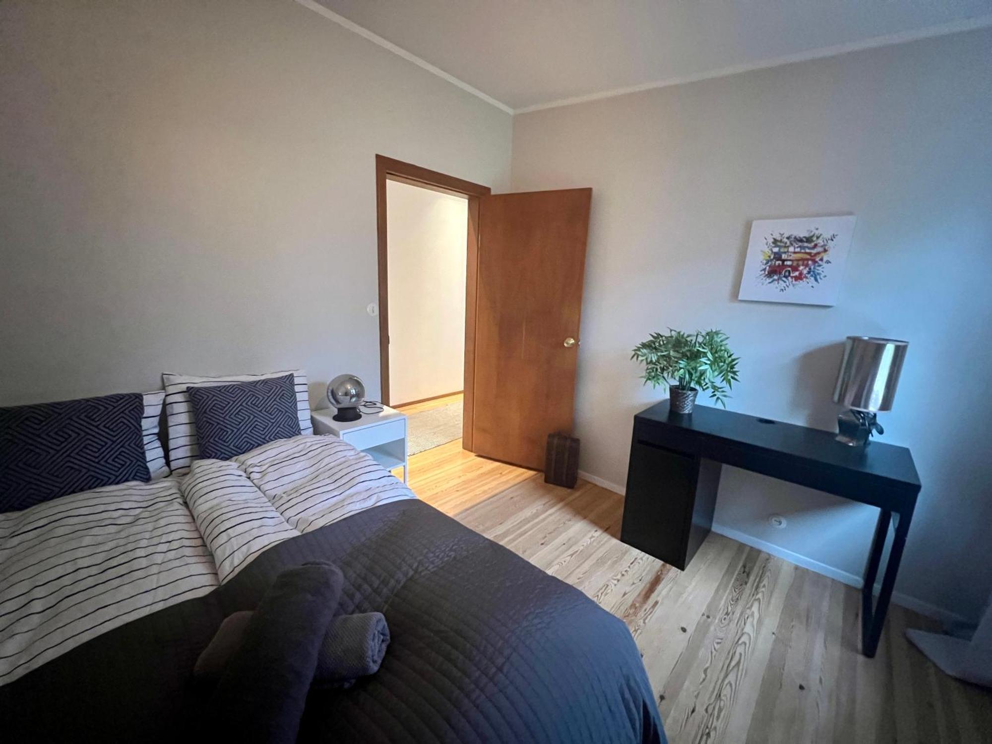 House - Villa With Garden And Hot Tub, 2 Min From Reykjavik Garthabaer Exterior photo